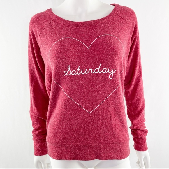 Chaser Red Long Sleeve Saturday Heart Love Open Back Pullover Sweater Size S - Picture 2 of 10